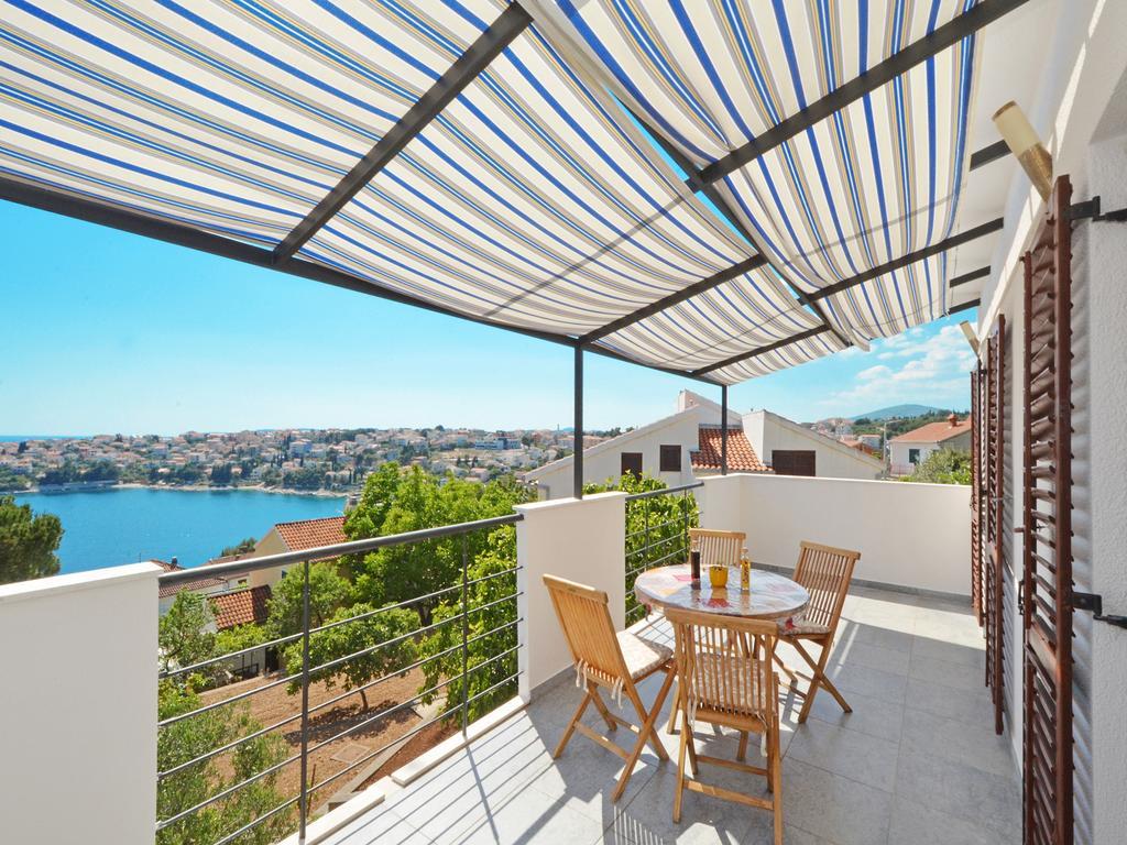Sea View Apartment Trogir Exterior foto